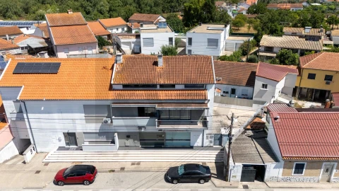 Apartamento T2 para Venda em Trouxemil e Torre de Vilela