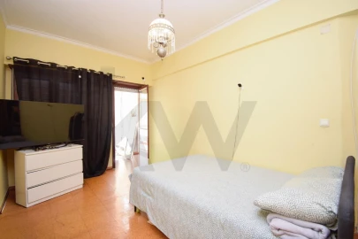 Apartamento T2 para Venda em Santa Iria de Azoia, São João da Talha e Bobadela
