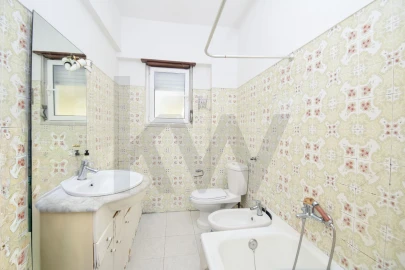 Apartamento T2 para Venda em Santa Iria de Azoia, São João da Talha e Bobadela