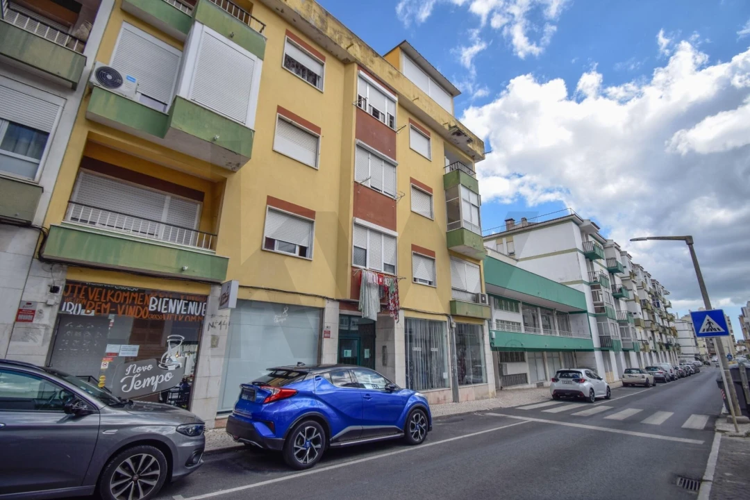 Apartamento T2 para Venda em Santa Iria de Azoia, São João da Talha e Bobadela Foto 22