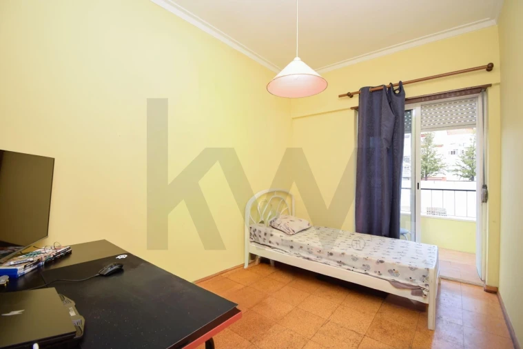 Apartamento T2 para Venda em Santa Iria de Azoia, São João da Talha e Bobadela Foto 4
