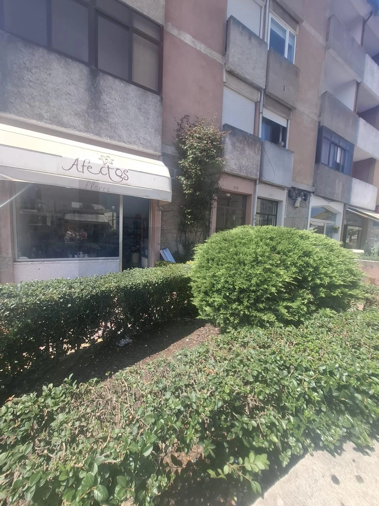 Loja para Arrendamento em Santa Marinha e São Pedro da Afurada Foto 3