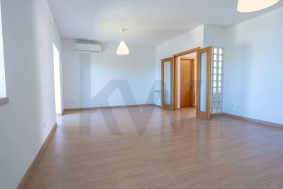 Moradia T3 para Venda em Santo Isidoro