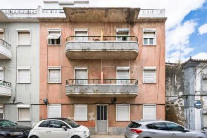 Apartamento T1 para Venda em Alhandra, São João dos Montes e Calhandriz