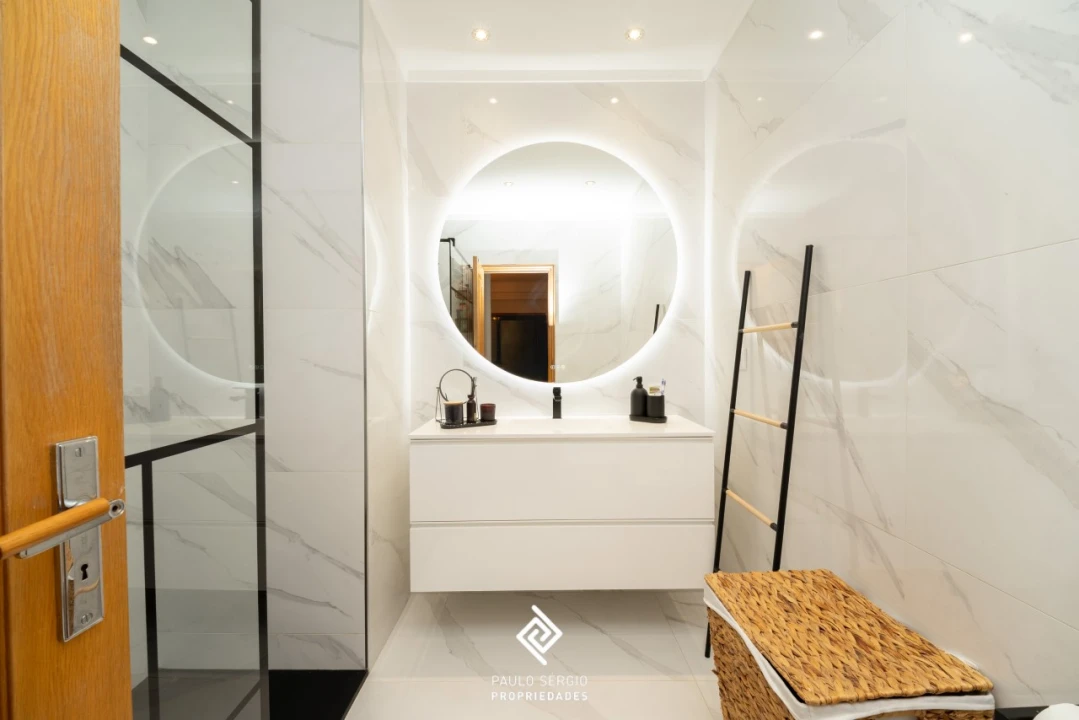 Apartamento T2 para Venda em Santa Marinha e São Pedro da Afurada Foto 14
