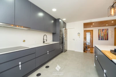 Apartamento T2 para Venda em Santa Marinha e São Pedro da Afurada