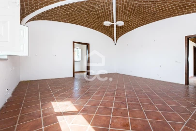 Moradia T4 para Venda em Campo e Campinho