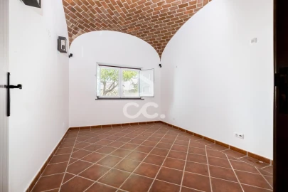 Moradia T4 para Venda em Campo e Campinho
