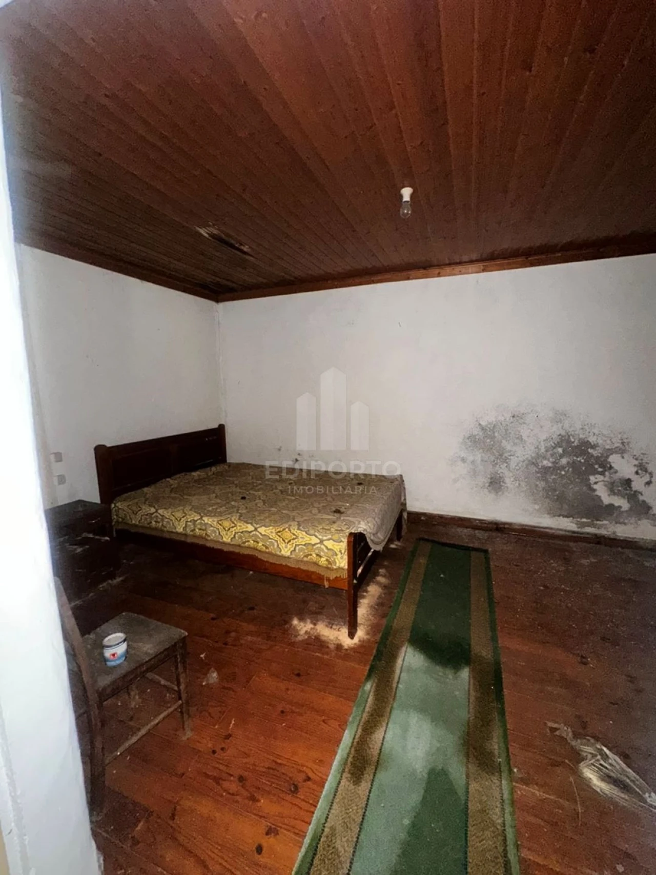 Quinta T4 para Venda em Sapardos Foto 30