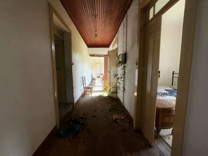 Quinta T4 para Venda em Sapardos Foto 26