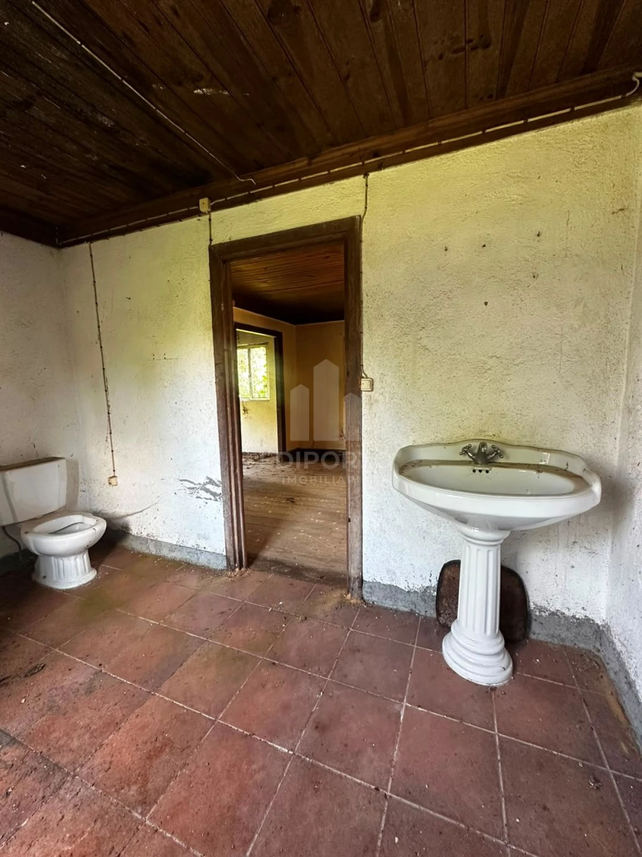 Quinta T4 para Venda em Sapardos Foto 63