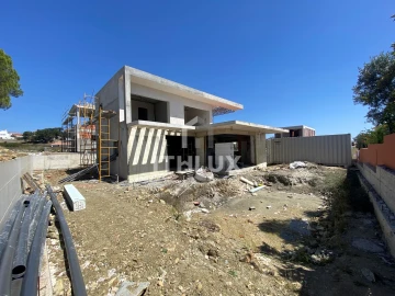 Moradia T3 para Venda em Agualva e Mira-Sintra