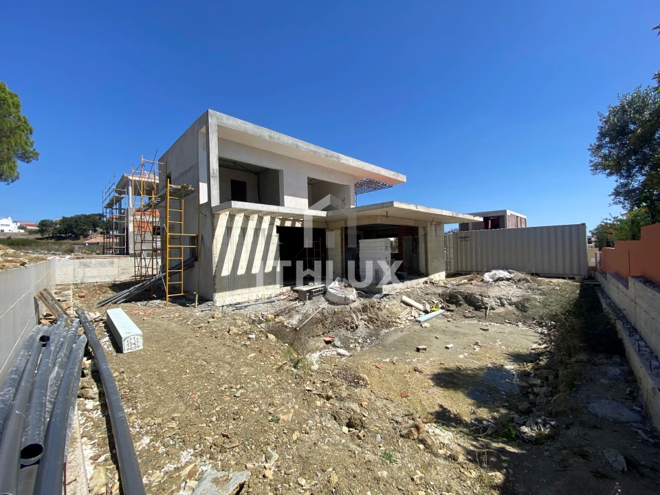 Moradia T3 para Venda em Agualva e Mira-Sintra Foto 3