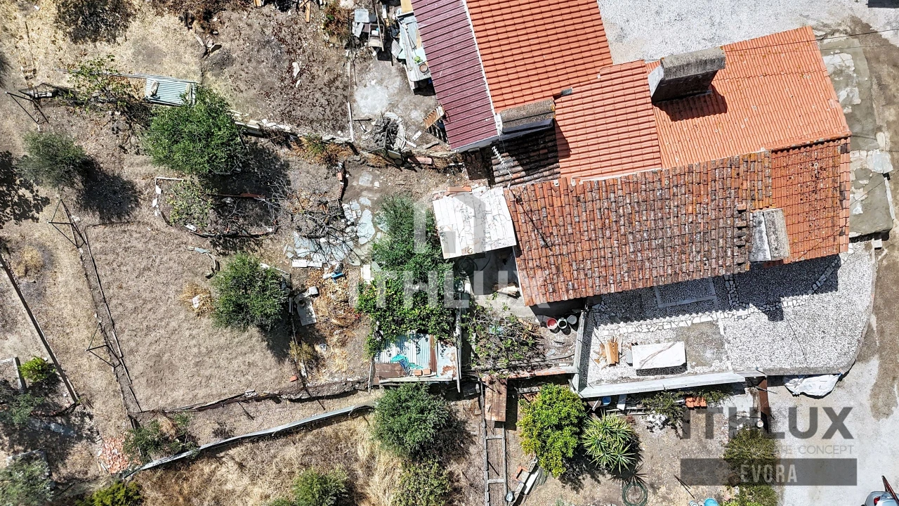 Moradia T2 para Venda em Ciladas Foto 14