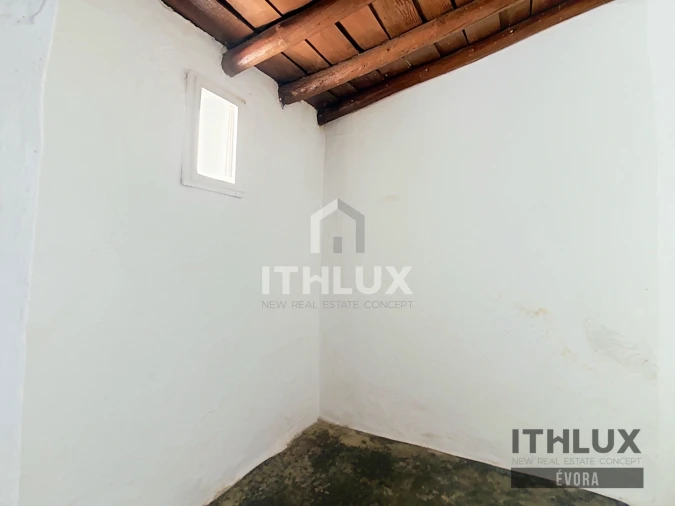 Moradia T2 para Venda em Ciladas Foto 8