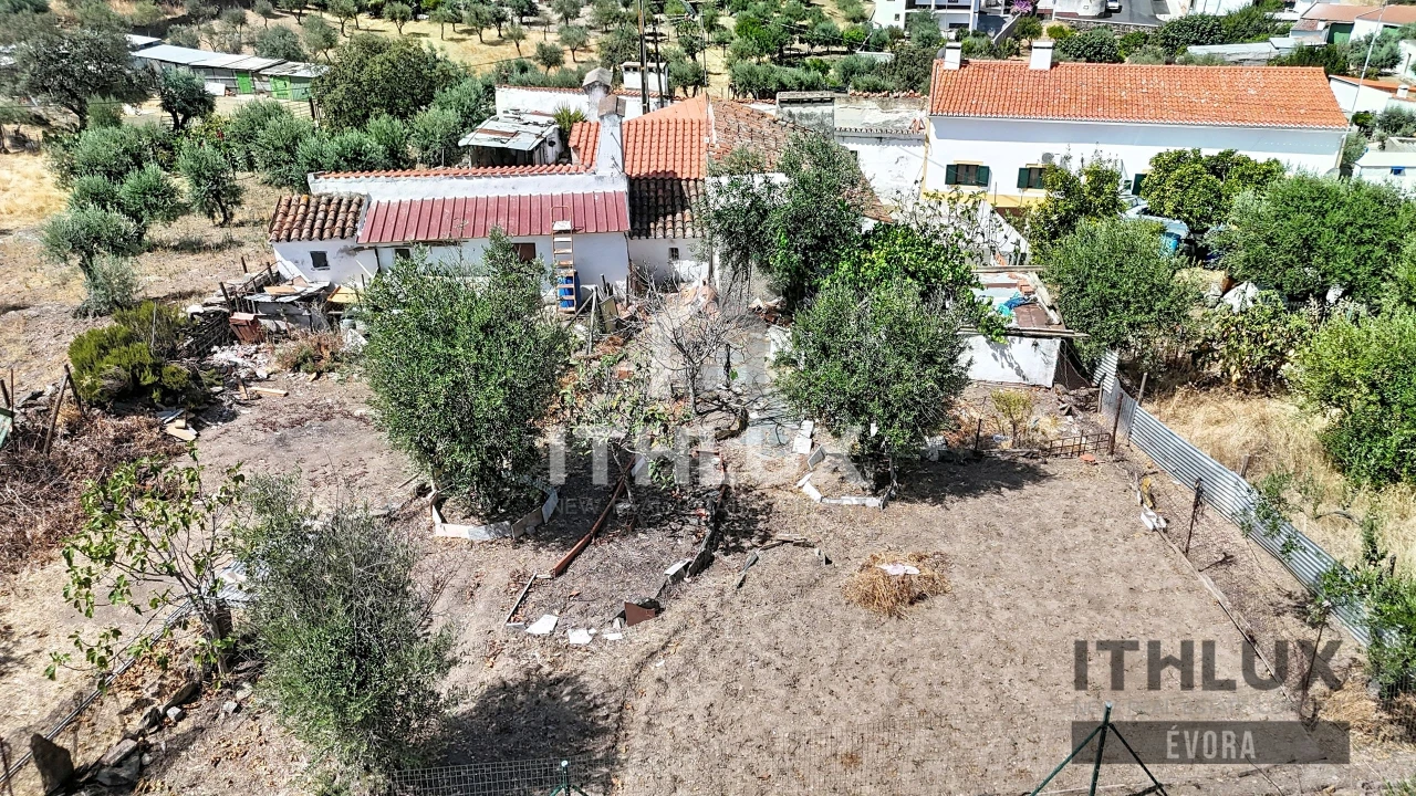 Moradia T2 para Venda em Ciladas Foto 15