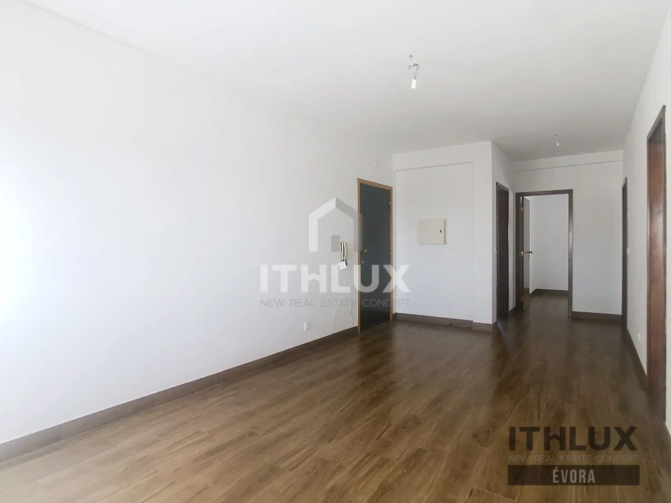 Apartamento T2 para Venda em Bacelo e Senhora da Saúde Foto 2