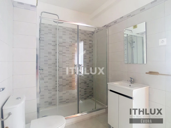 Apartamento T2 para Venda em Bacelo e Senhora da Saúde Foto 9
