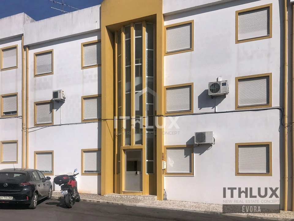 Apartamento T2 para Venda em Bacelo e Senhora da Saúde Foto 1