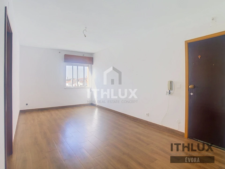 Apartamento T2 para Venda em Bacelo e Senhora da Saúde Foto 3