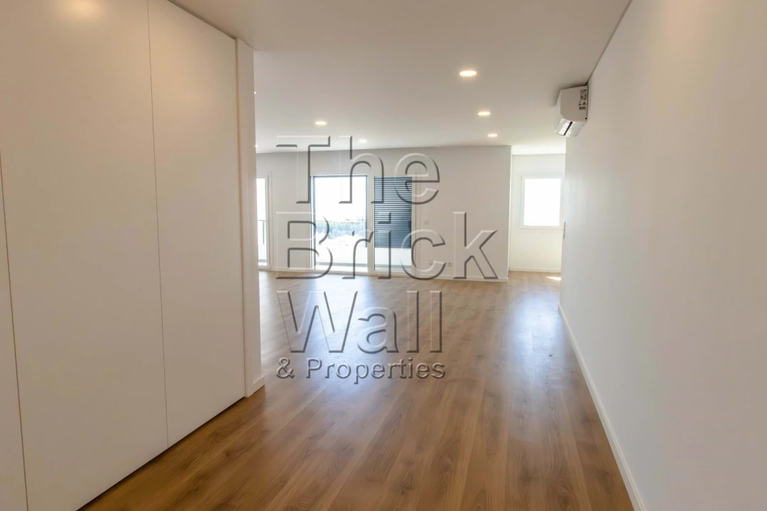 Apartamento T3 para Venda em Alverca do Ribatejo e Sobralinho Foto 2