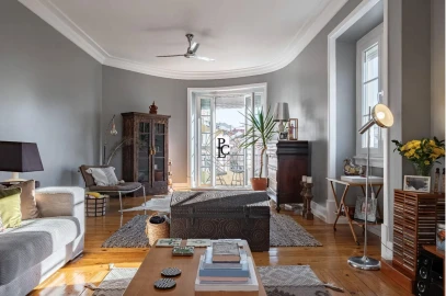 Apartamento T5 para Venda em Arroios
