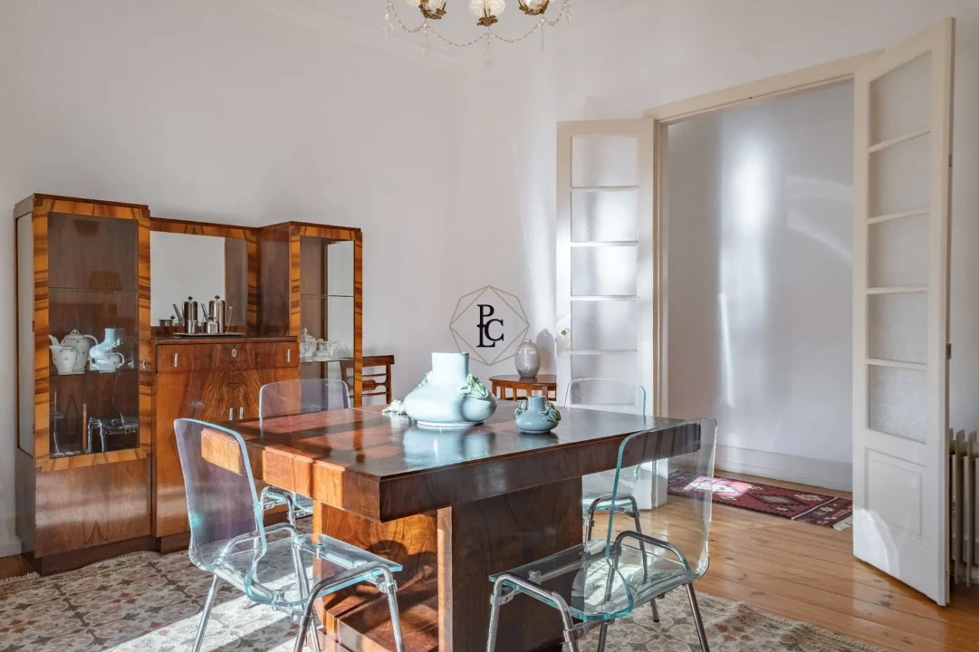 Apartamento T5 para Venda em Arroios Foto 16