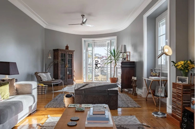 Apartamento T5 para Venda em Arroios Foto 4