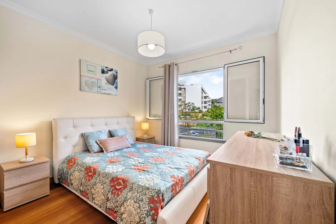 Apartamento T2 para Venda em Santo Antonio Foto 15