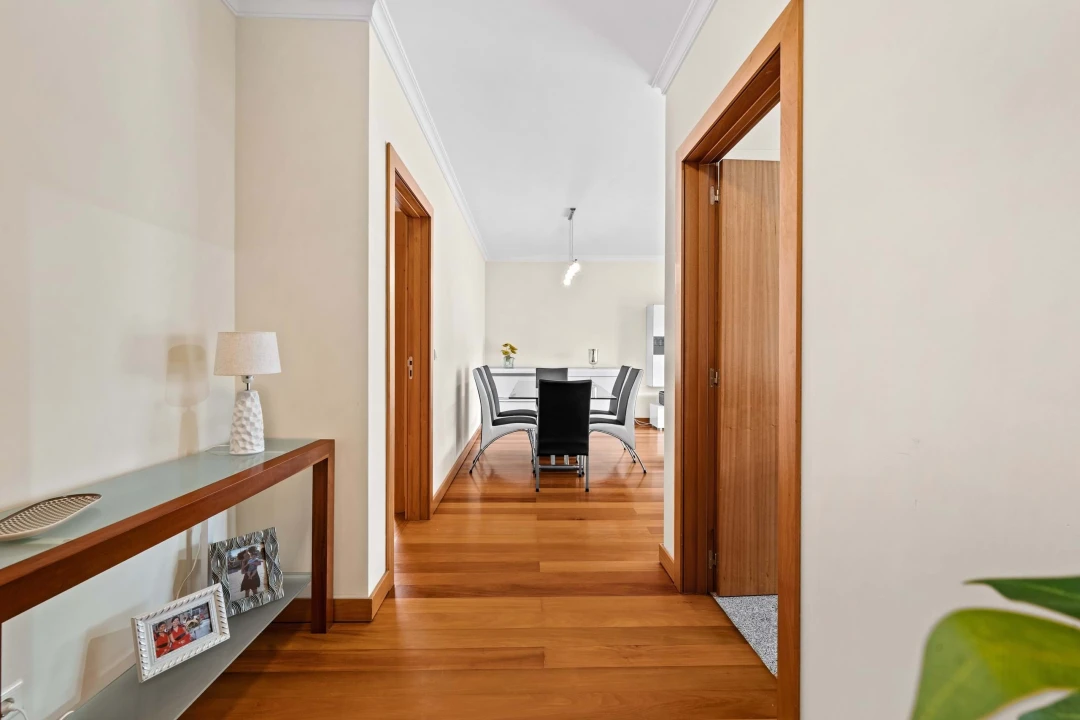 Apartamento T2 para Venda em Santo Antonio Foto 9