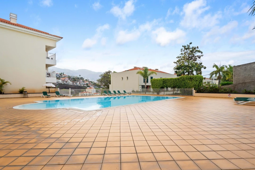 Apartamento T2 para Venda em Santo Antonio Foto 25
