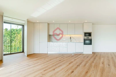 Apartamento T2 para Venda em Arcozelo