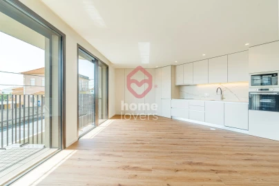 Apartamento T2 para Venda em Arcozelo