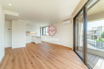 Apartamento T1 para Venda em Arcozelo