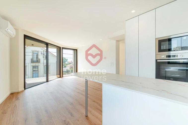 Apartamento T1 para Venda em Arcozelo Foto 8