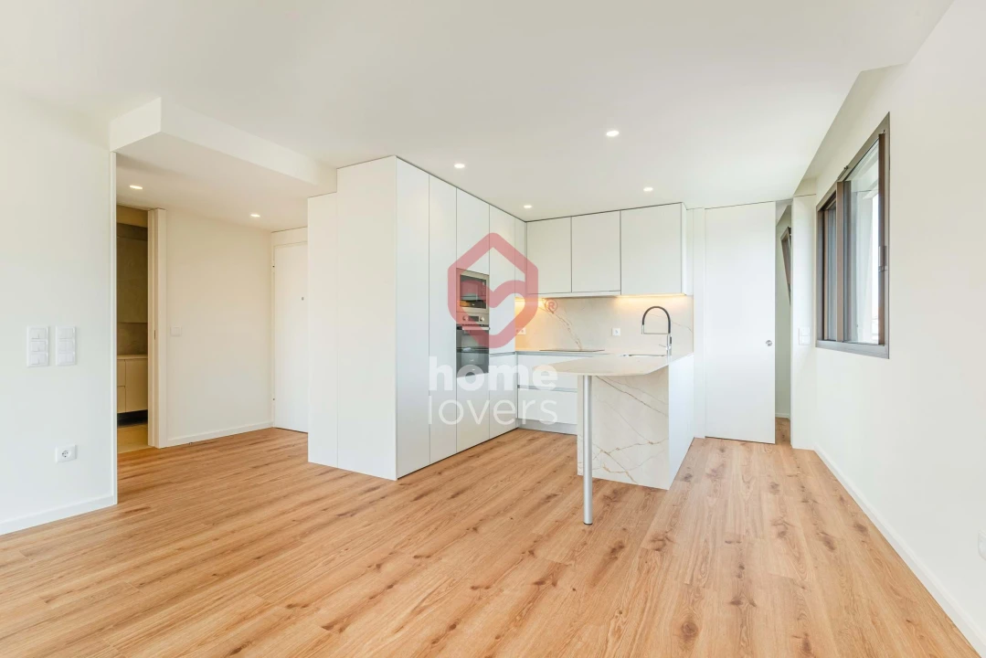 Apartamento T1 para Venda em Arcozelo Foto 6