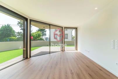 Apartamento T1 para Venda em Arcozelo