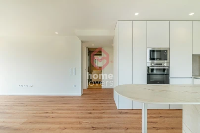 Apartamento T1 para Venda em Arcozelo