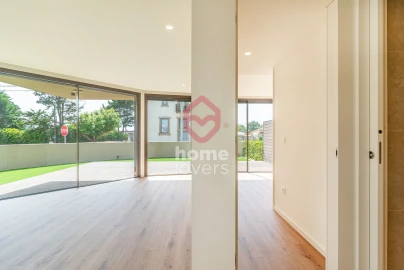 Apartamento T1 para Venda em Arcozelo