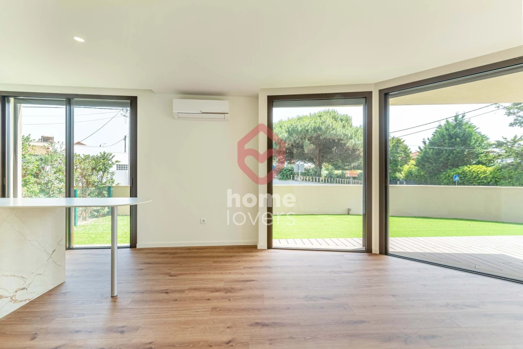 Apartamento T1 para Venda em Arcozelo Foto 6