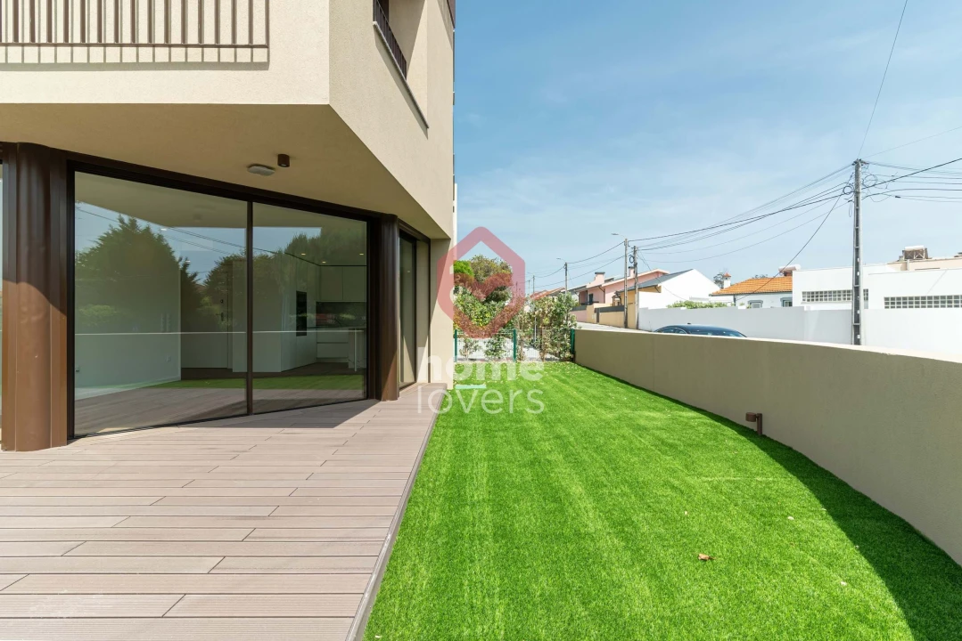 Apartamento T1 para Venda em Arcozelo Foto 19