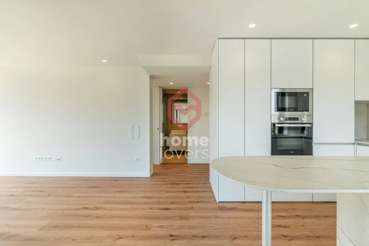 Apartamento T1 para Venda em Arcozelo Foto 13