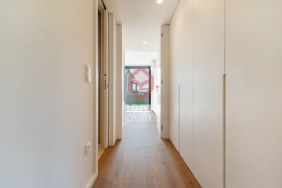 Apartamento T2 para Venda em Arcozelo