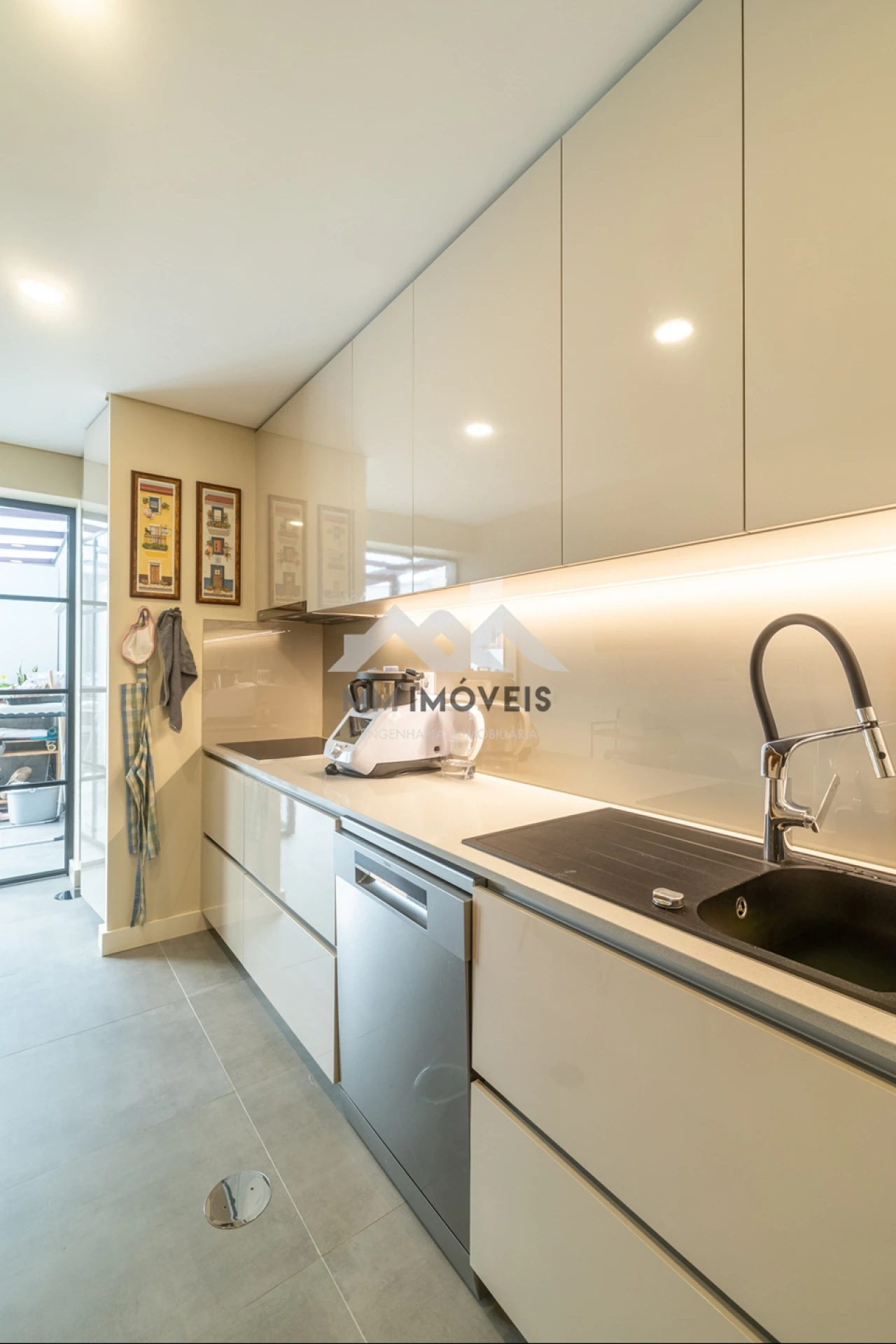 Apartamento T3 para Venda em Bonfim Foto 29