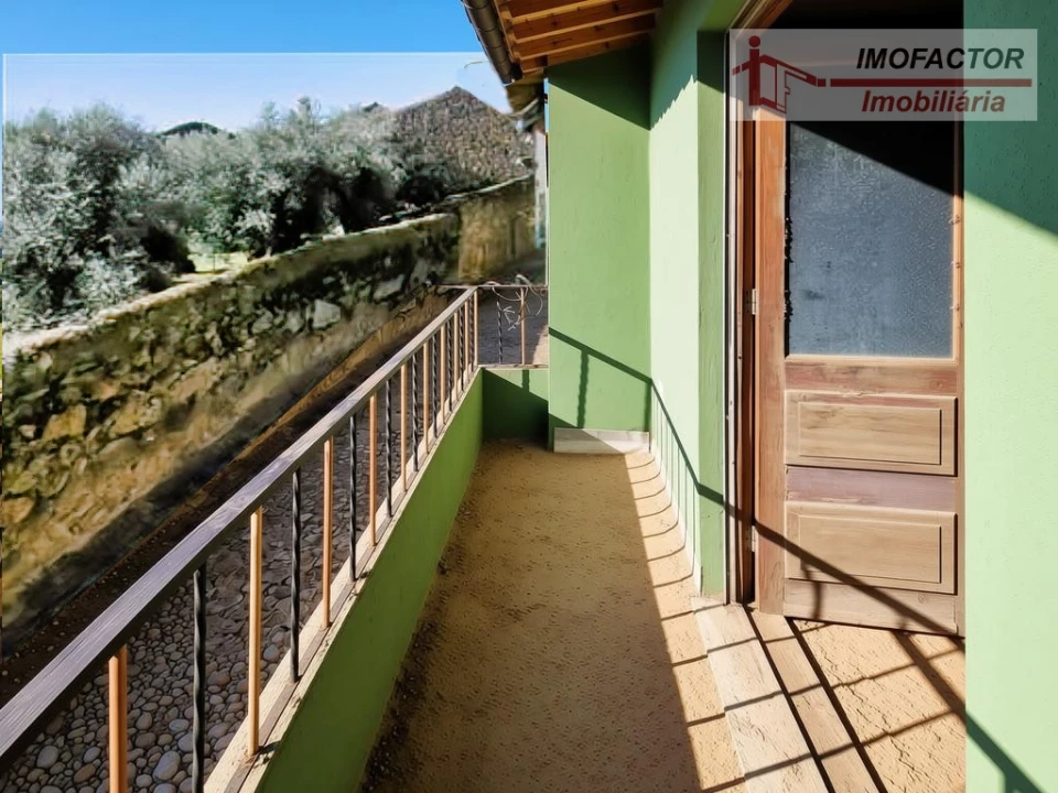 Moradia T3 para Venda em Tinalhas Foto 7