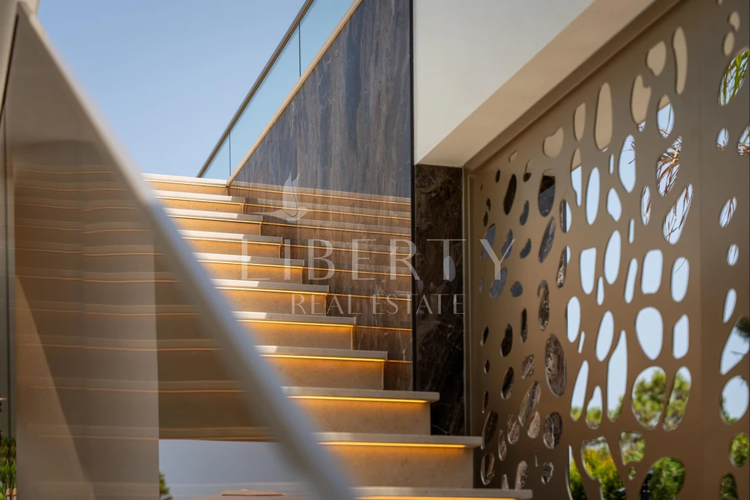 Moradia T7 para Venda em Almancil Foto 48