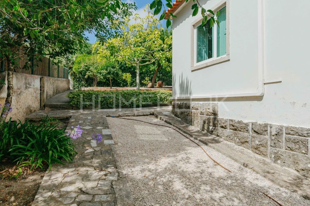 Moradia T4 para Venda em Agualva e Mira-Sintra Foto 46