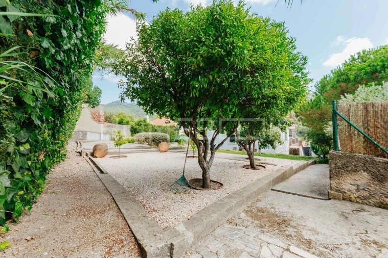 Moradia T4 para Venda em Agualva e Mira-Sintra Foto 49