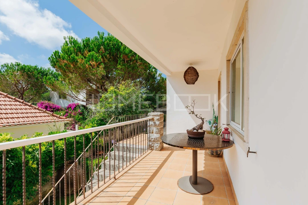 Moradia T4 para Venda em Agualva e Mira-Sintra Foto 44