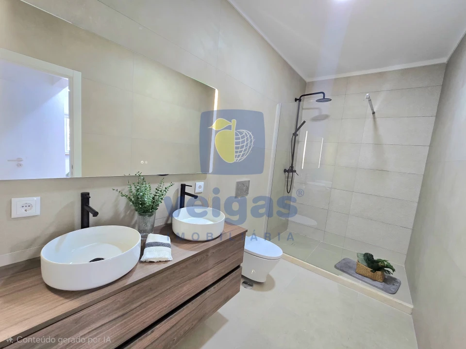 Apartamento T3 para Venda em Benfica Foto 14